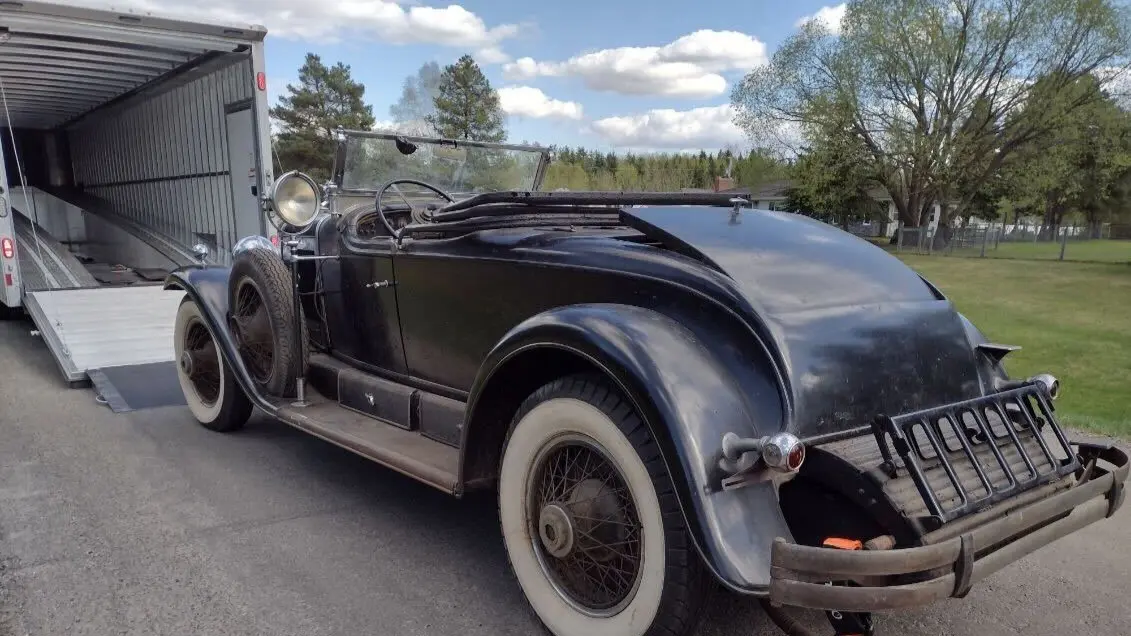 Car transport hauling vehicles from Nova Scotia westward