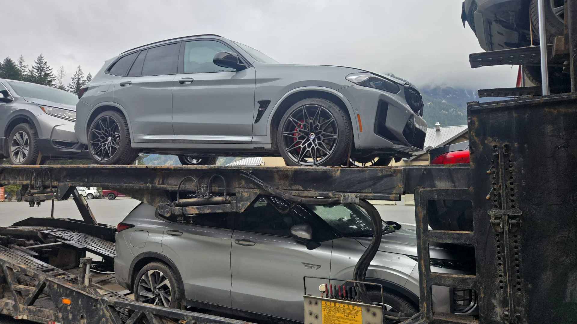 Vehicle being transported from Kelowna to Markham across four Canadian provinces