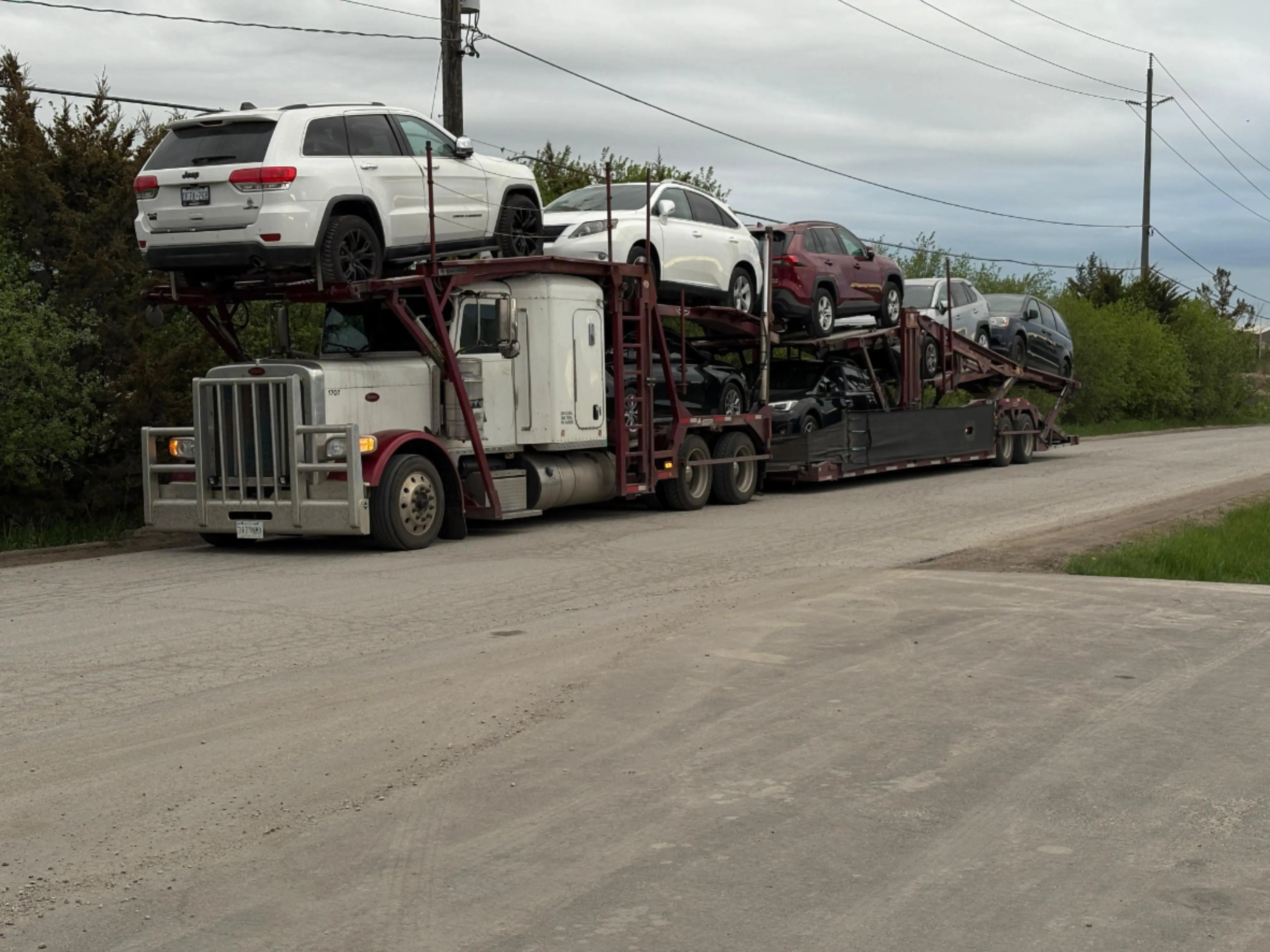 Vehicle hauler on route from Newfoundland to Ontario